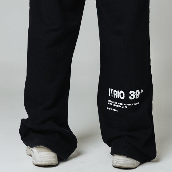 Echo Straight Pants